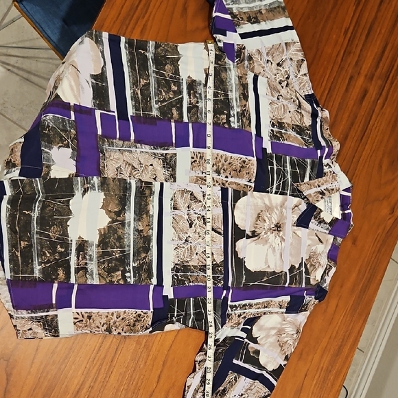 Men's Multicolor Dress Shirt - Picture 7 of 8